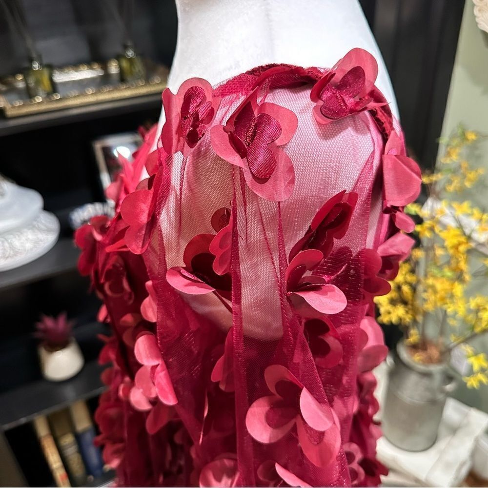 TCEC Burgundy Mini Dress with 3D Petal Appliqués - Picture 4 of 14